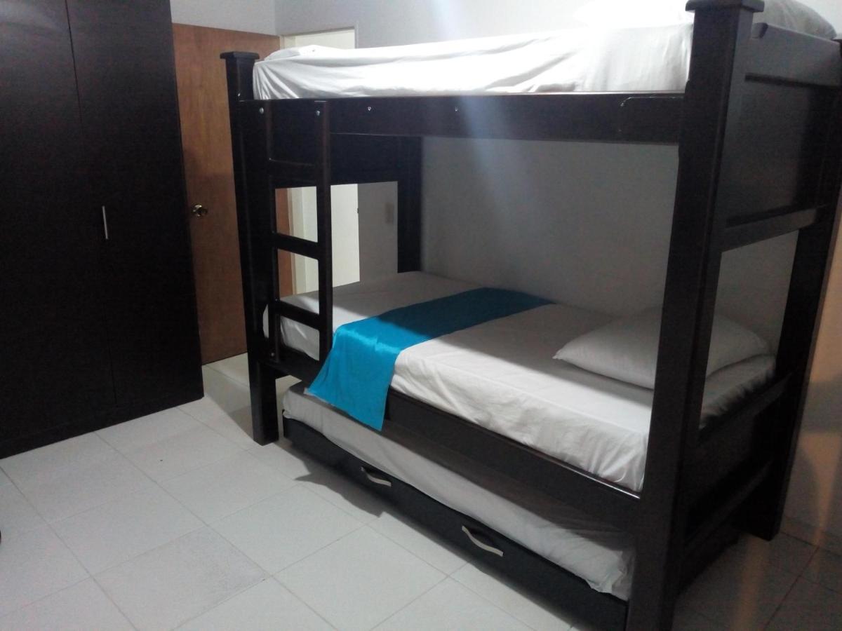 E2 Comodo Y Amplio Apartamento En Laureles Estadio 120 Mts2 Медельин Экстерьер фото