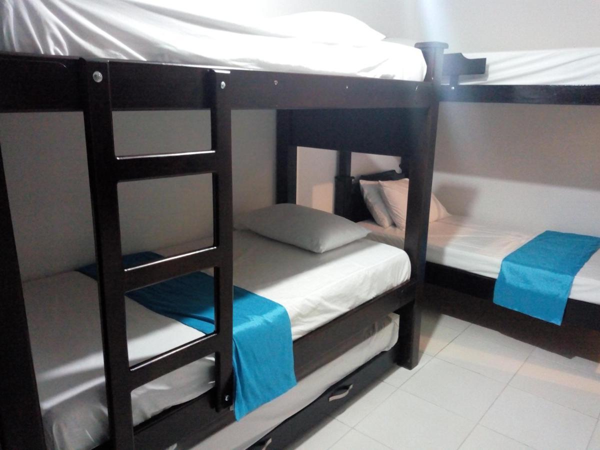 E2 Comodo Y Amplio Apartamento En Laureles Estadio 120 Mts2 Медельин Экстерьер фото